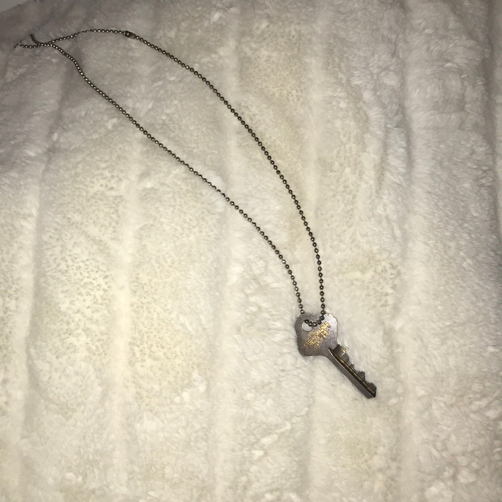 Key necklace